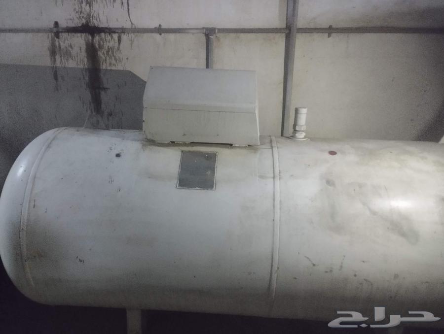 خزان غاز وطني 2000لتر لبيع مستخدم مخزون الصنع 201364587565156483110