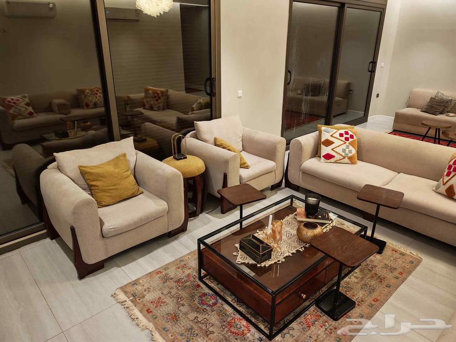 للبيع طقم كنب64565605613570113