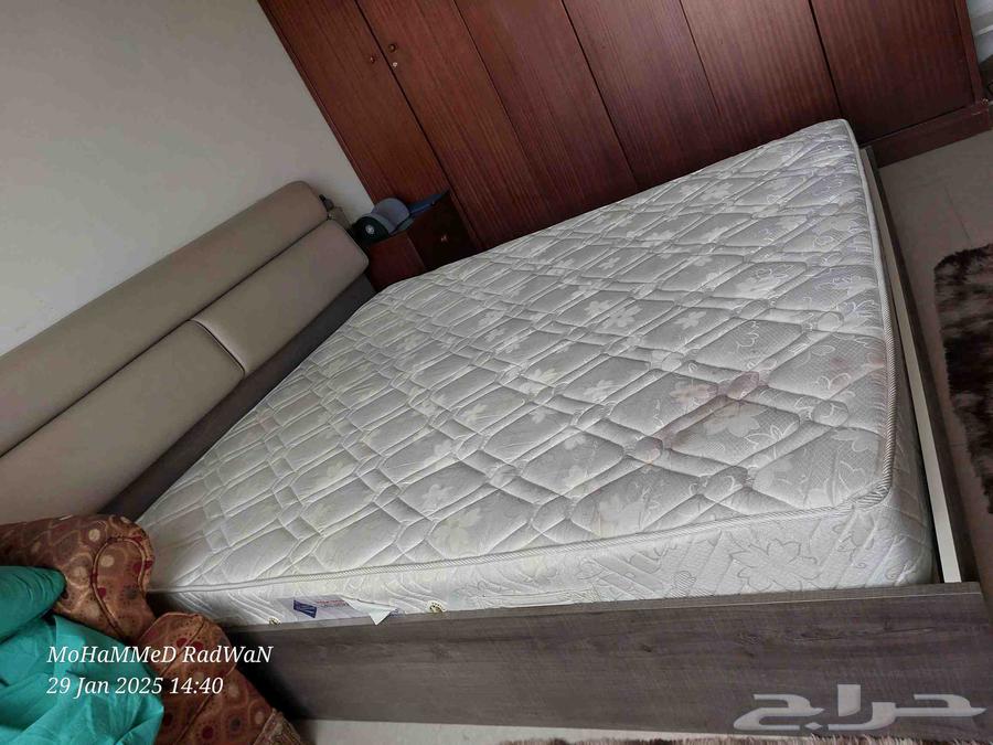 غرفة نوم كامله بحاله ممتازة64582284224771112