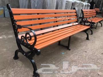 كرسي خشبي حديقة محطات قطار ملاعب بادل مطار اسواق مول64581059130626110