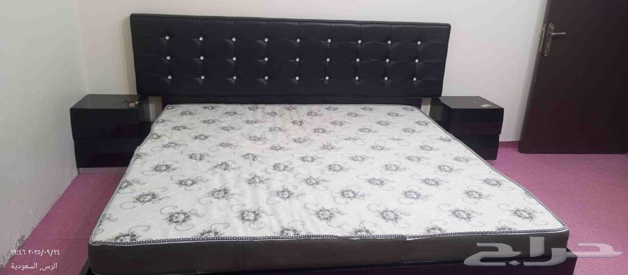 غرفة نوم متكاملة وبحالة جيدة64586551545730110