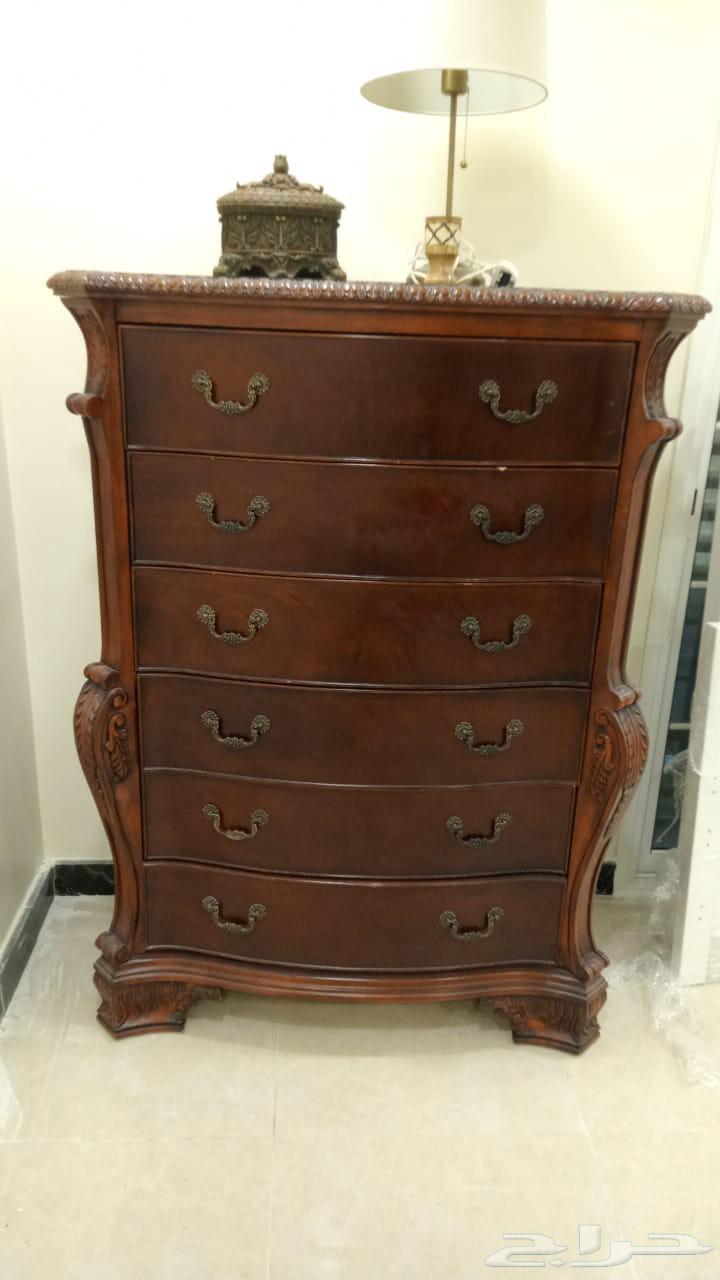 سرير اطفال الحد الاقصي عمر 3 سنوات شبه جديد لم يستخدم64584532381058111