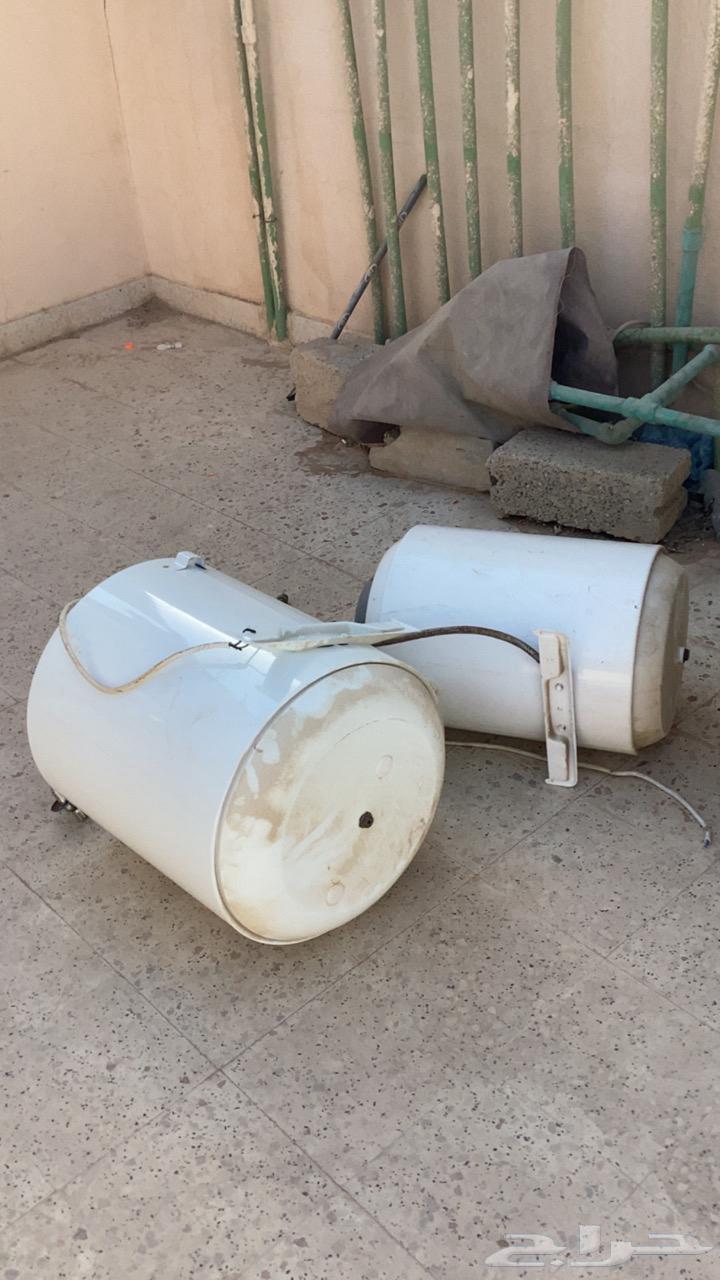 Water heaters in excellent condition64583597454338110