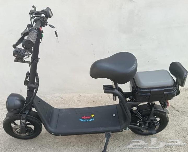 سكوتر كهربائي بحاله ممتازه64581045755267111