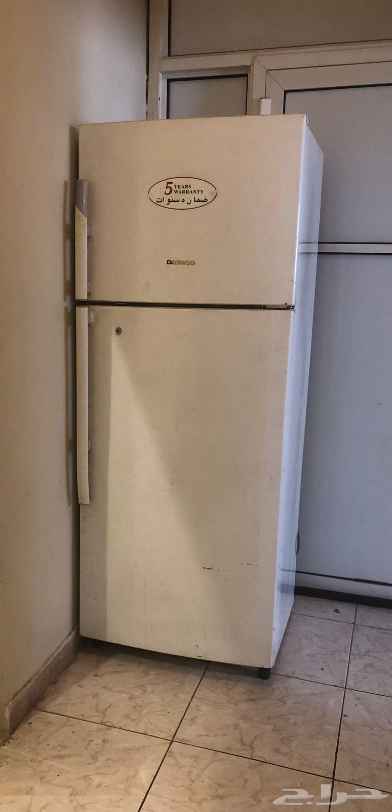 Selling a 24,000 BTU window air conditioner, a refrigerator needing a timer, and a nearly new deep fryer64580254169474112