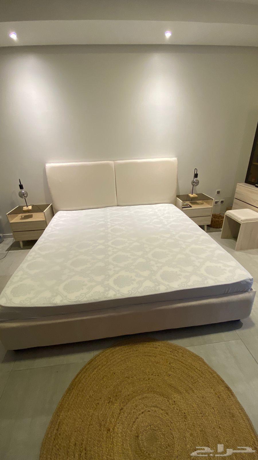 سرير جديد مع مرتبة64585082035585111