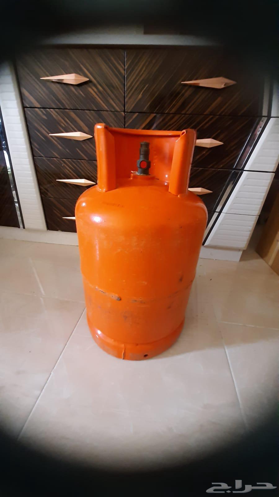 اسطوانة غاز مع جميع ملحقاتها منظم وخرطوم جديدة64582799137154110