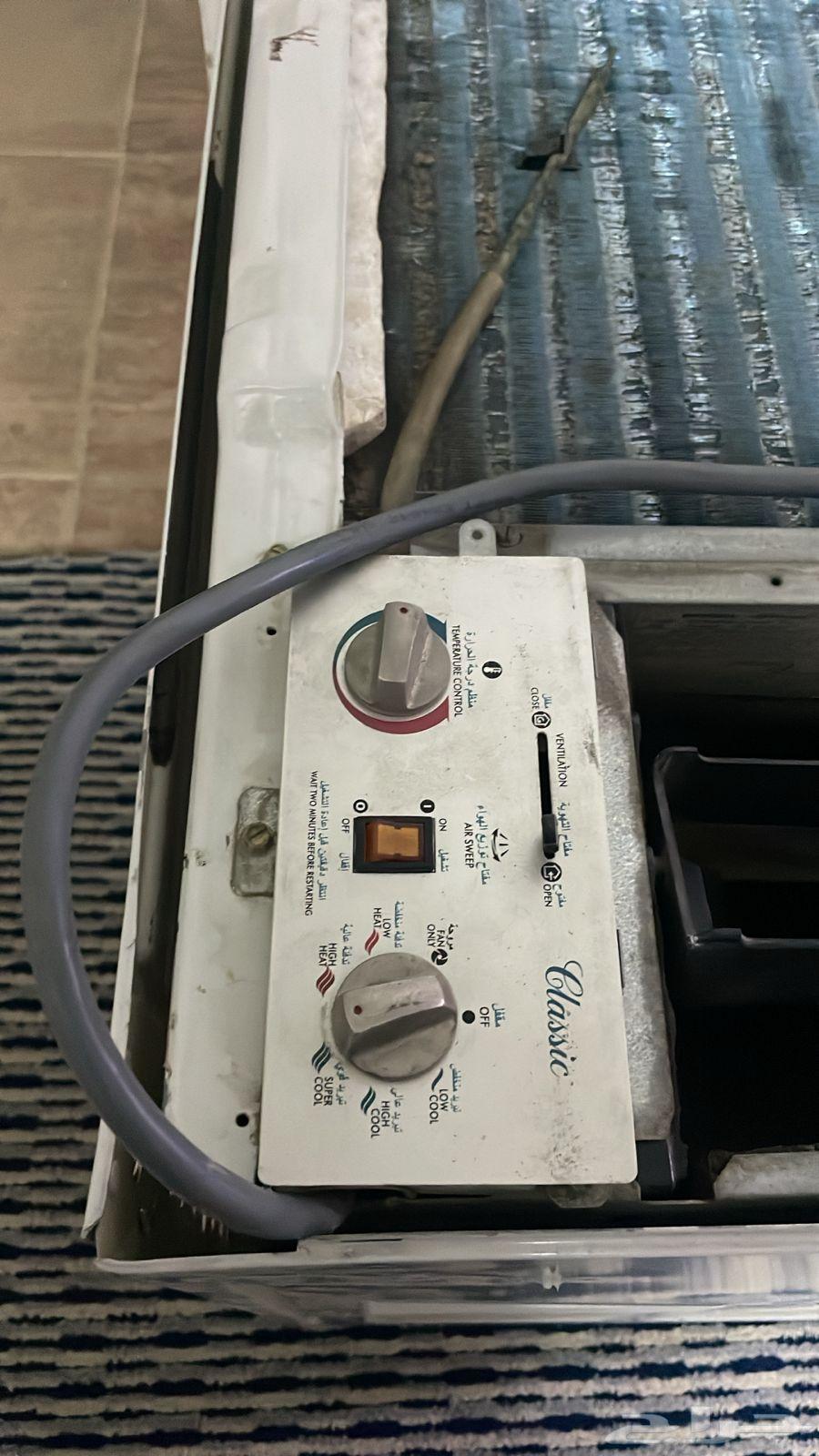 مكيف للبيع المروحه حقه بدها تغيير64585868926593111