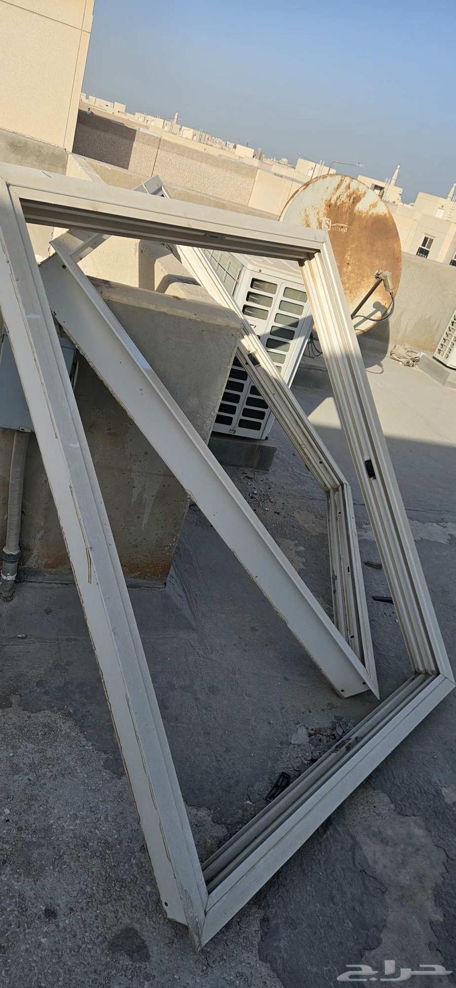 3 Aluminum Windows, Large Size, Clean Glass64580649576833112