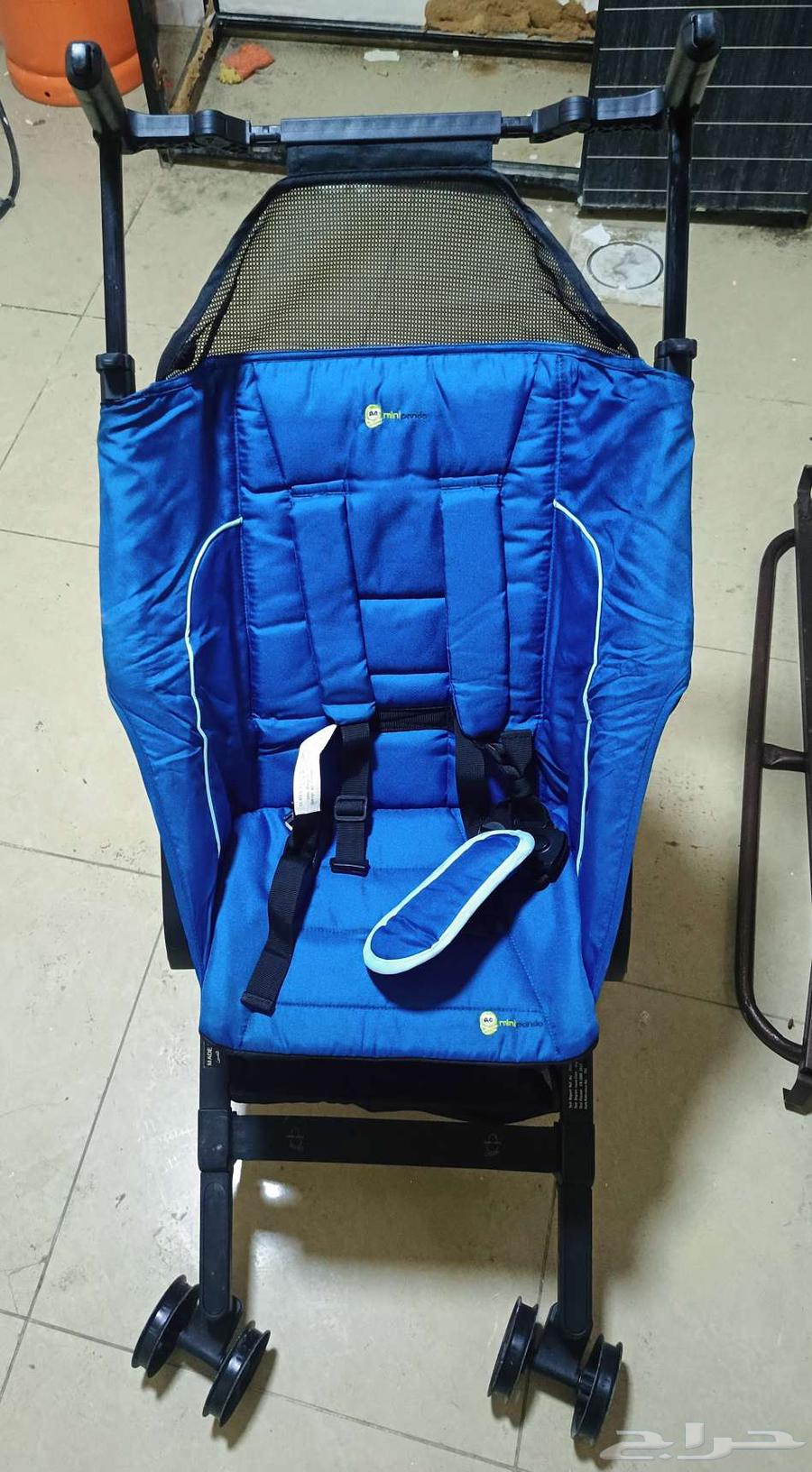 عجله للاطفال شبه جديده استعمال شهر .. للبيع لغرض السفر64580376530050110