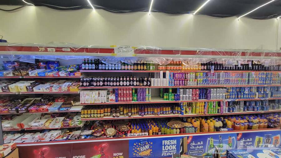 Large 5-meter-long grocery refrigerator, 2 meters and 5 centimeters in height64593863845123111