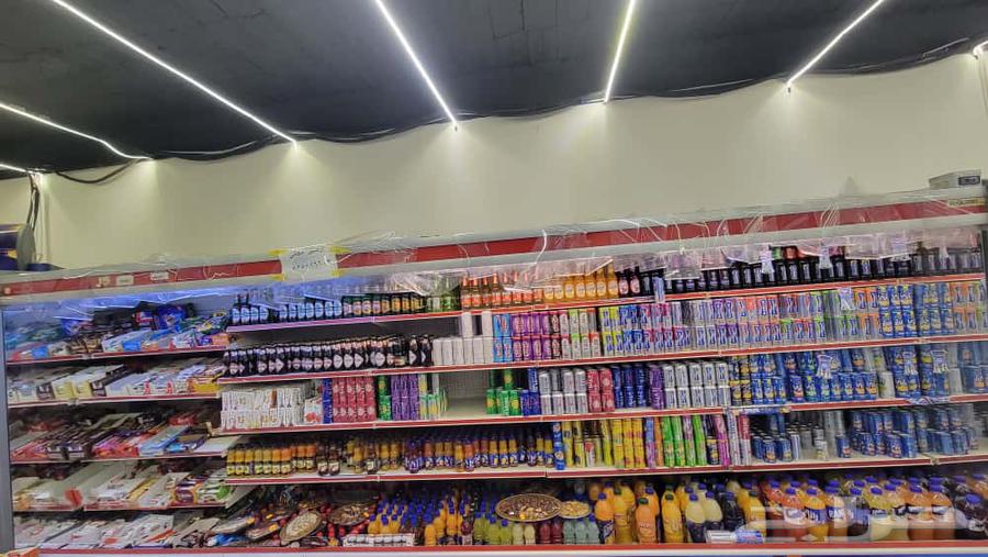 Large 5-meter-long grocery refrigerator, 2 meters and 5 centimeters in height64593863845123110