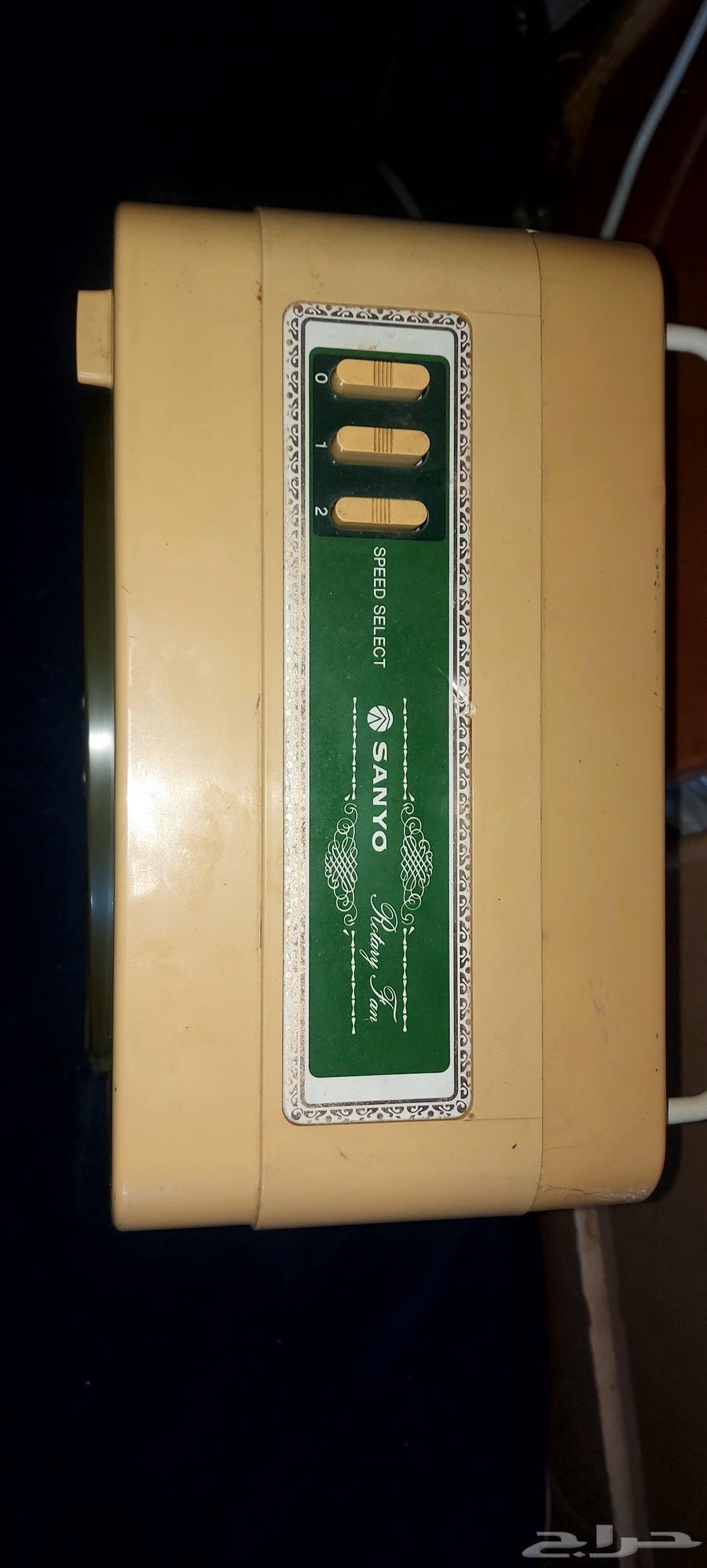 مروحة سانيو ياباني قديمة64590372298882112