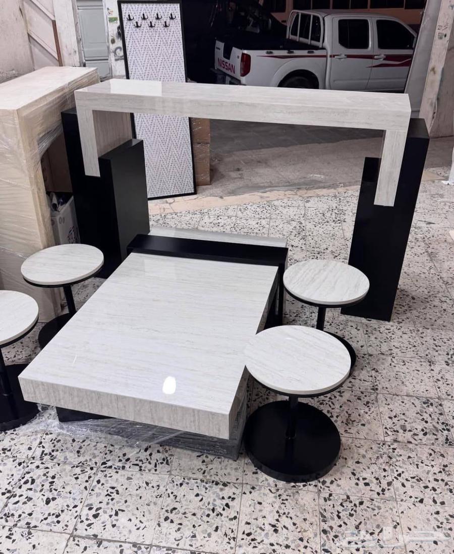 Riyadh Floor Council Tables64589055088771113