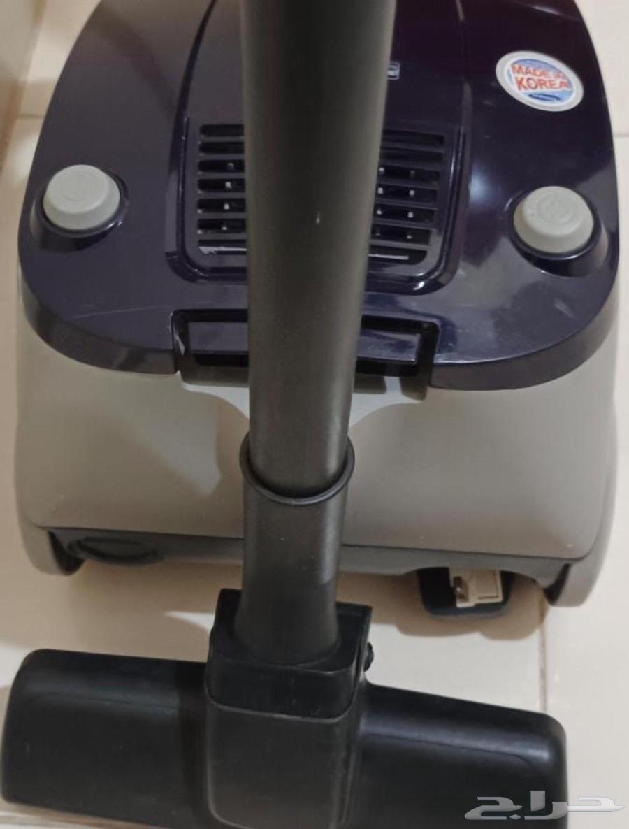 مكنسة كهربائية سامسونج 1600W مستخدمة ونظيفة للبيع المستعجل64575210192641112