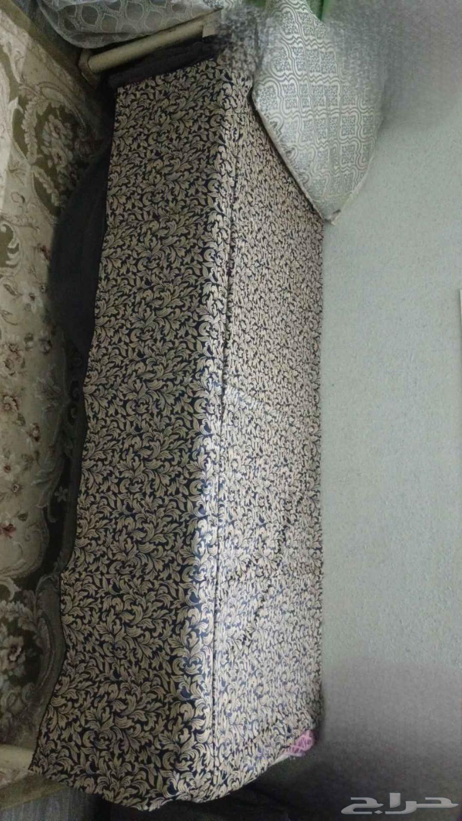 اربع كراسي  حديد بسعر مناسب64590077581955110