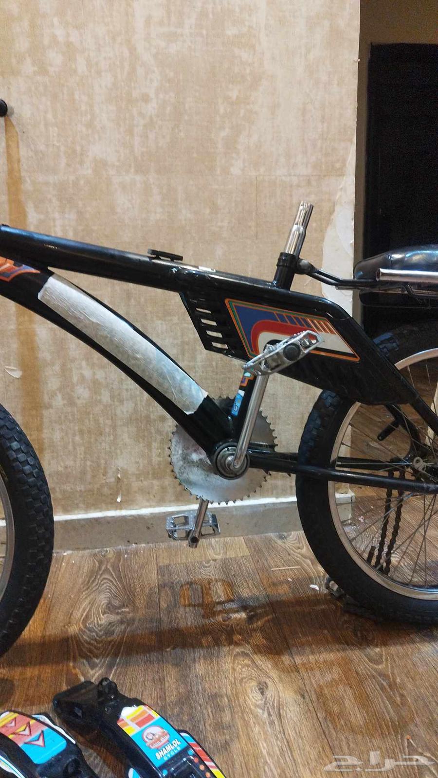 ...64595317116546112