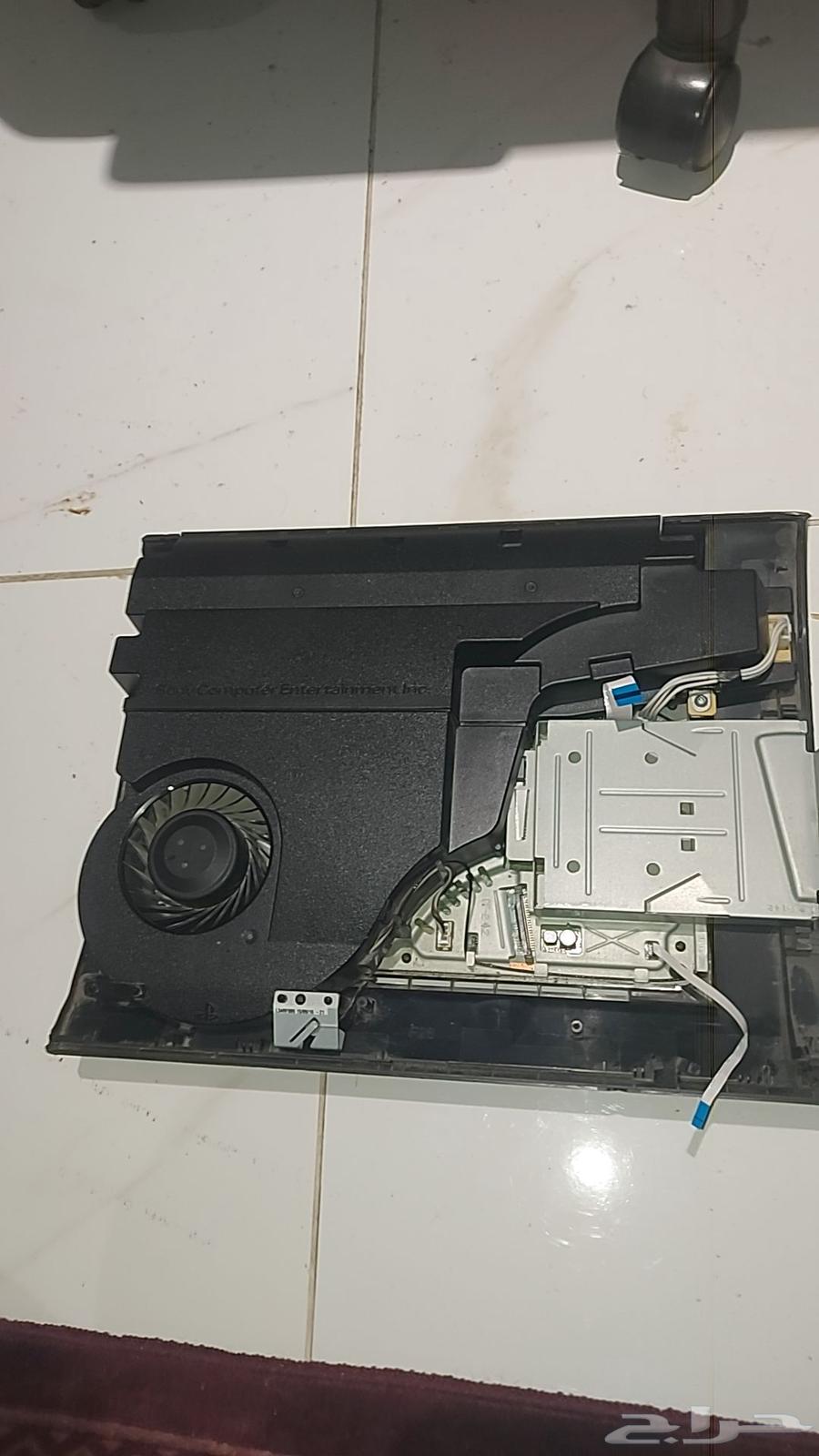 للبيع قطع سوني 3 وا فيه شريط قراند سوني364571120422531110