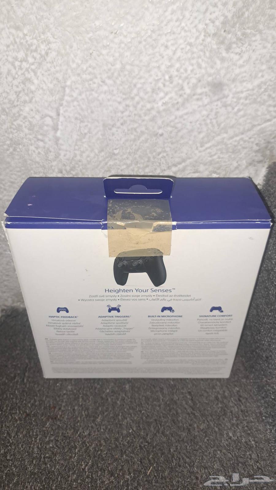 للبيع يد سوني 5نضيفه جديده ماستخدمت بس الكرتون انشق64591442706818111