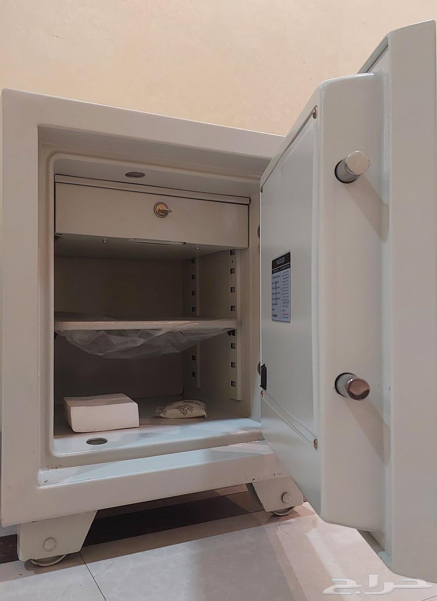 خزنه تجوري مقاس وسط64592286723075112