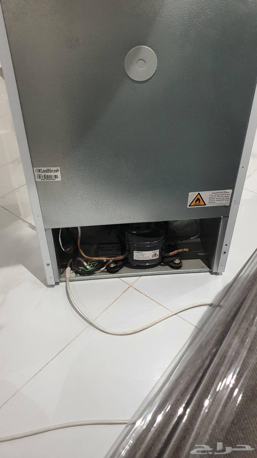 ثلاجة صغير للمكاتب و غرف النوم شبة جديد64590177552642112