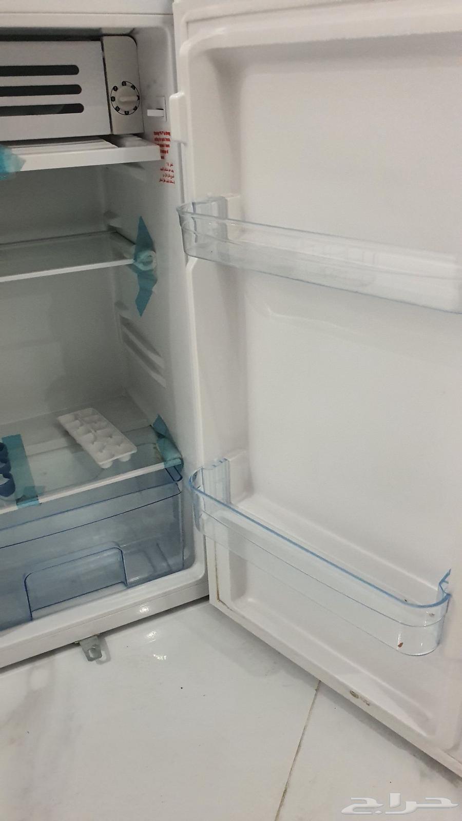 ثلاجة صغير للمكاتب و غرف النوم شبة جديد64590177552642114