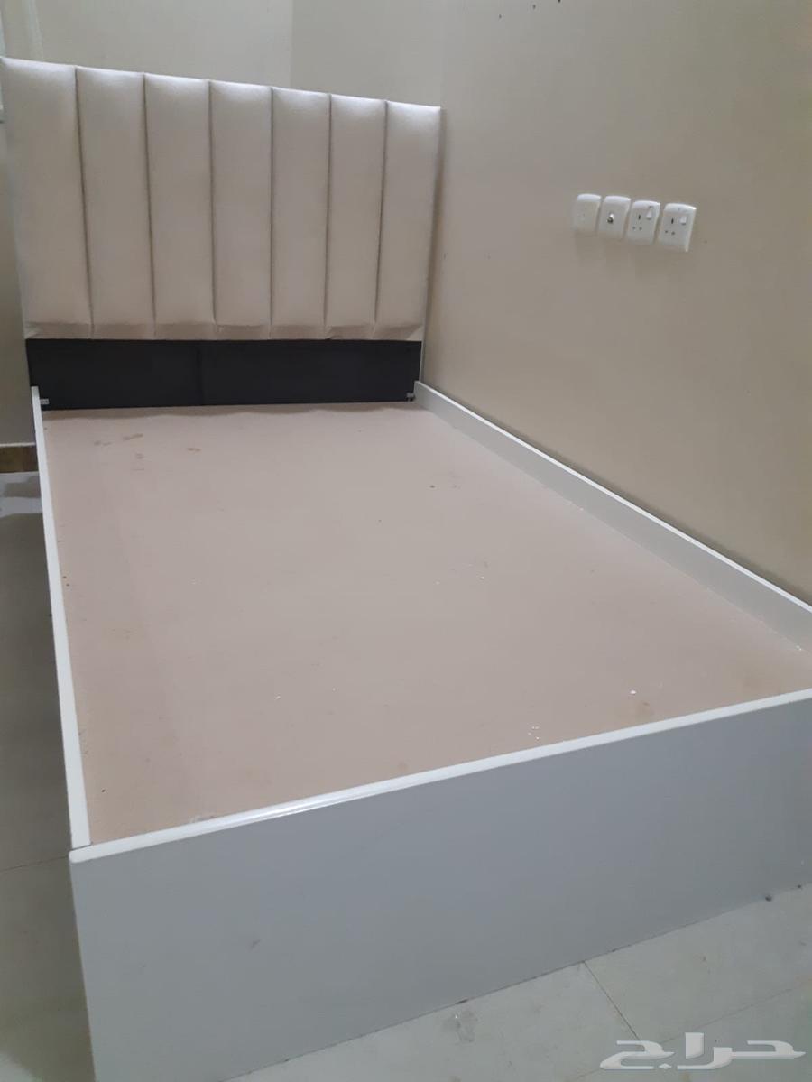 Hello and God's mercy, a bed for sale, one and a half clean64596166456193111