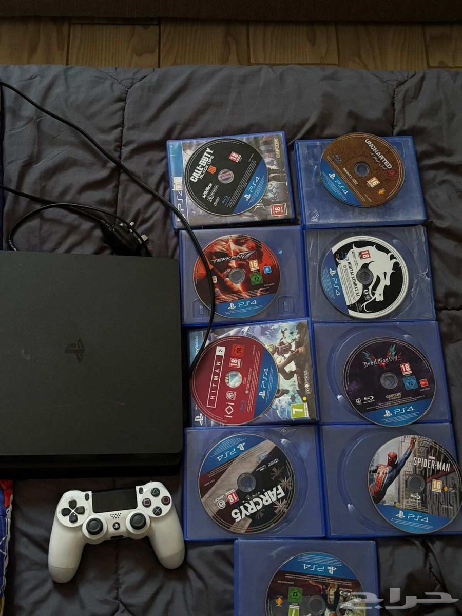 سوني 4 للبيع مع يد سوني والسيديات64592456703875111