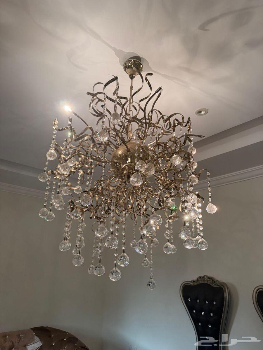 طقم كنب هوم سنتر مع اثنين كرسي ملكي بسعر مغري64591080971523111