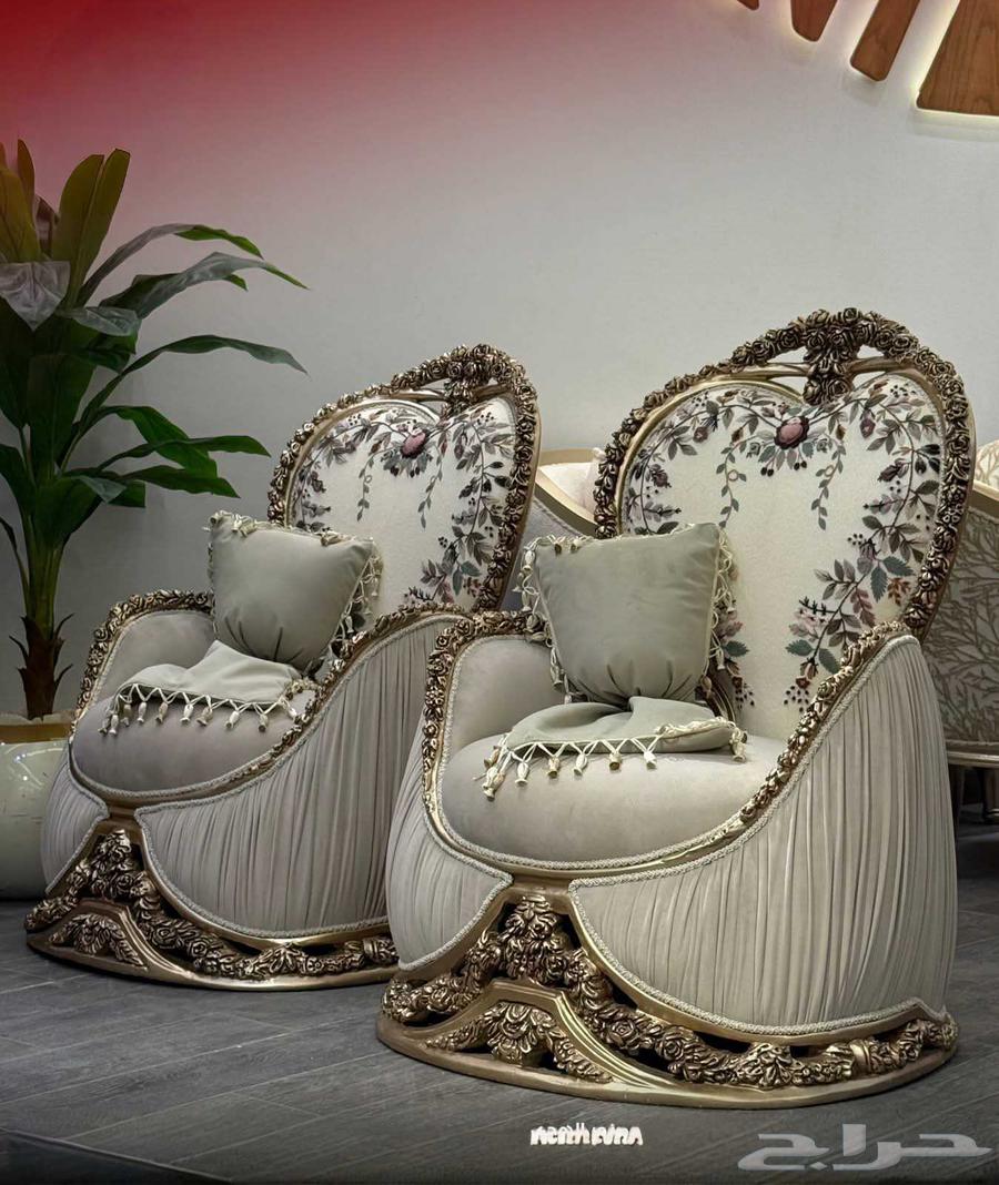 طقم كنب ملكي64590618667523112