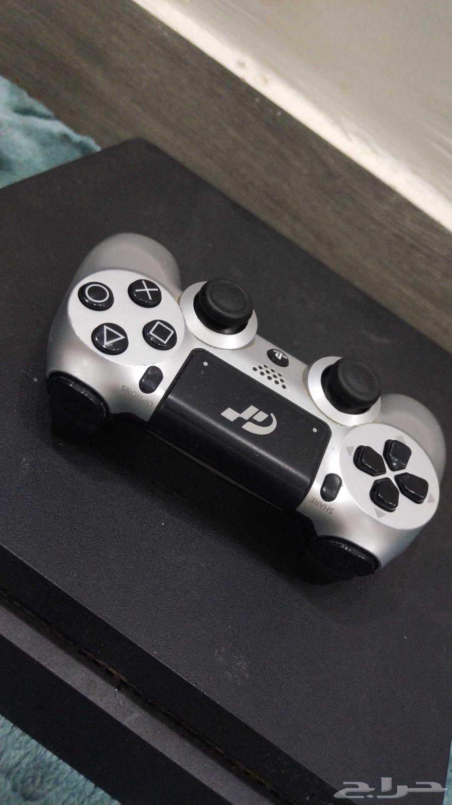 سوني فور للبيع64593374681091112