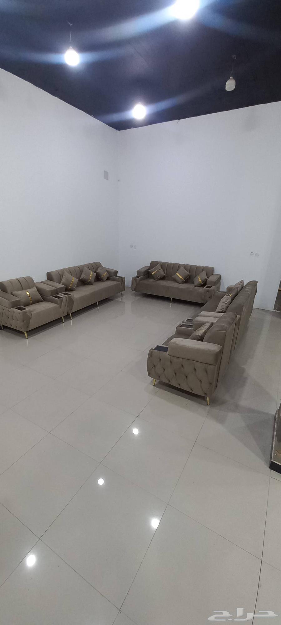 كنب جديد جاهز تتوفر جميع الألوان ب1500 شامل التوصيل داخل الر64589055046017113