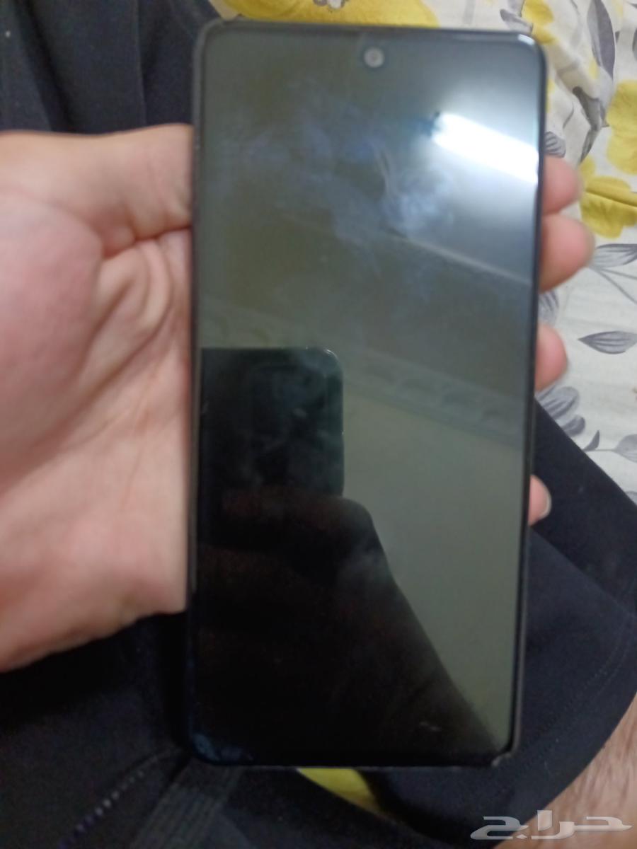 سامسونج A51 مستعمل، 128 جيجا رام 6 جيجا بسعر 400 ريال.64592648917123110