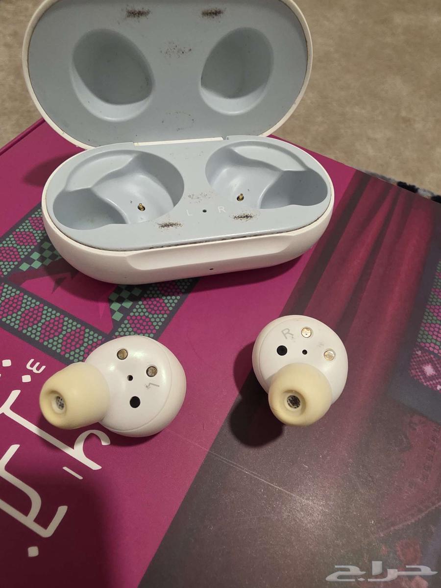 سماعة جلكسي بودز الإصدار الأول64588396285059113