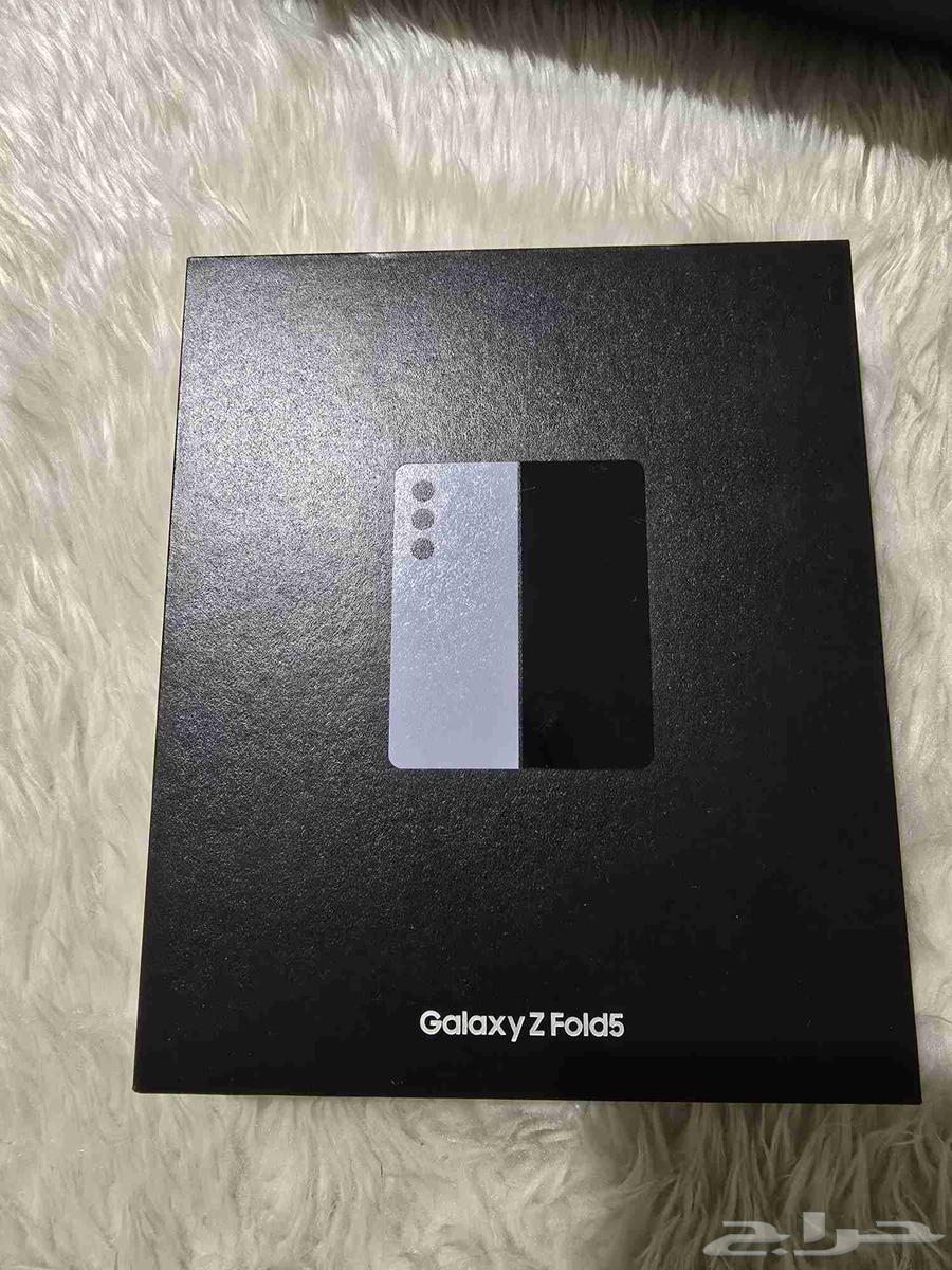 للبيع جوال Galaxy Z Fold564595796403074110