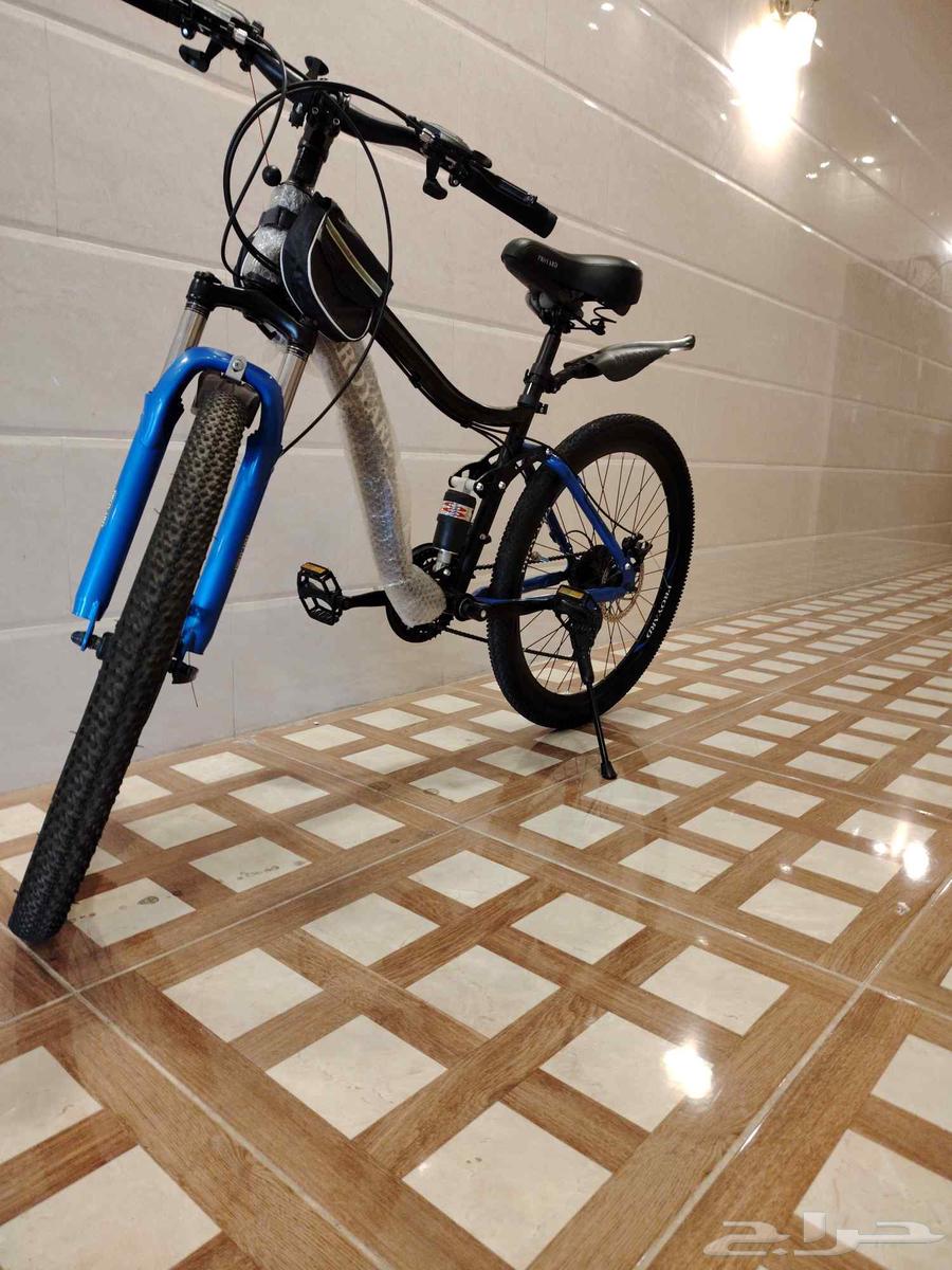 دراجات جبلية 29 للبيع عليها تعديلات مسكات رياضيه حديد 200064588557315586113