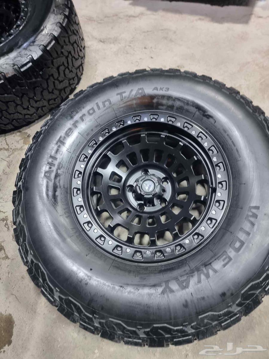 جنوط جيب شروكي رانجلر مقاس 17 عدد خمس64591080994305110