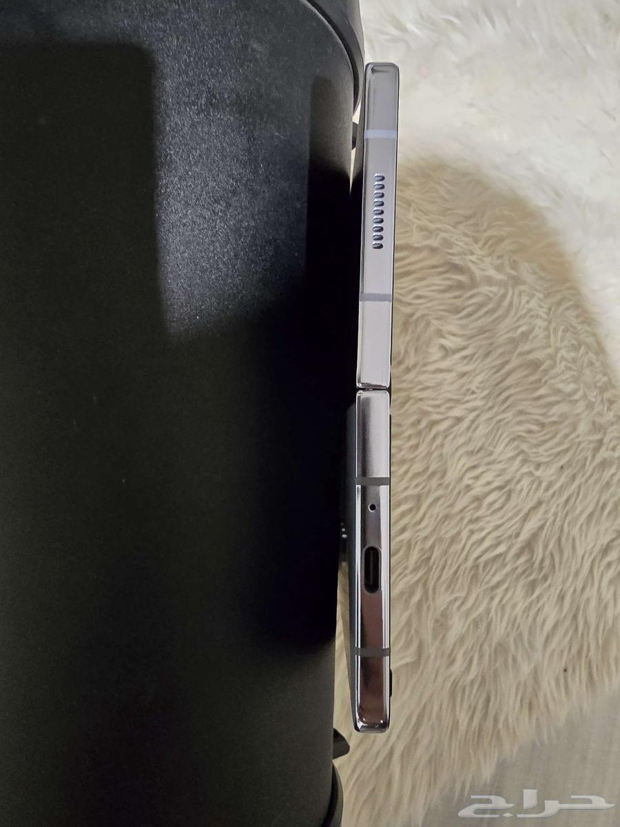 للبيع جوال Galaxy Z Fold564595796403074113