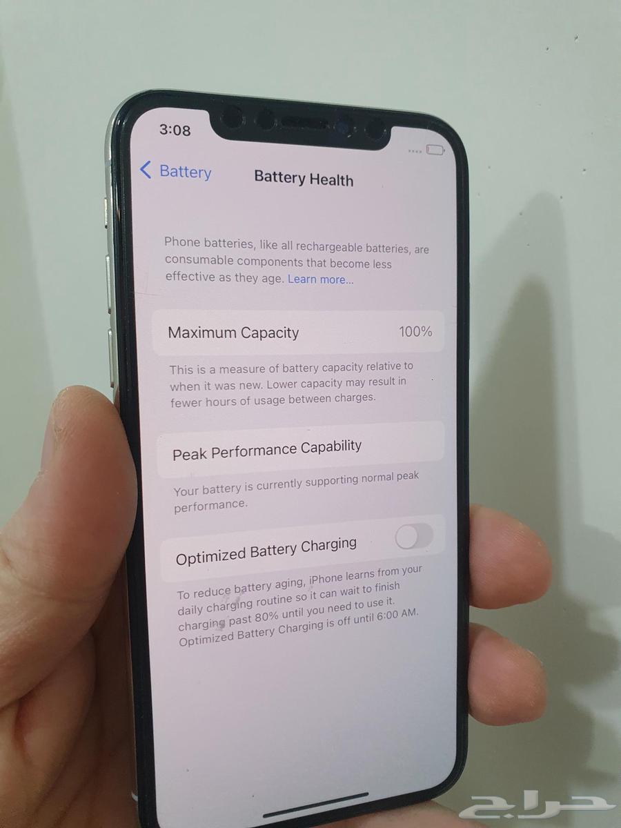 ايفون 11 البنفسجي النادر بطاريه 100 ب 580 ريال متاح تمارا64594011210882112