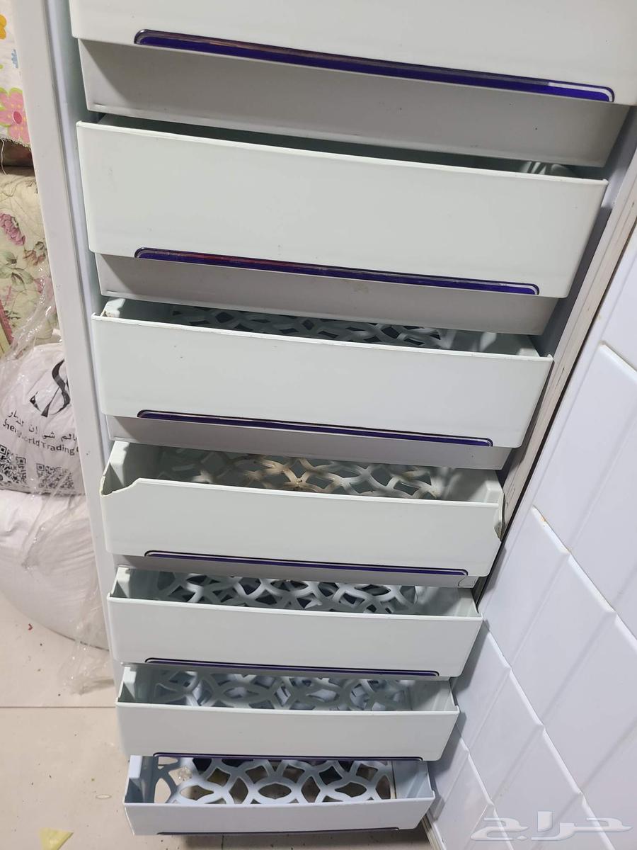 فريزر مستخدم 2 سنة نظيف جدا64593777899905111