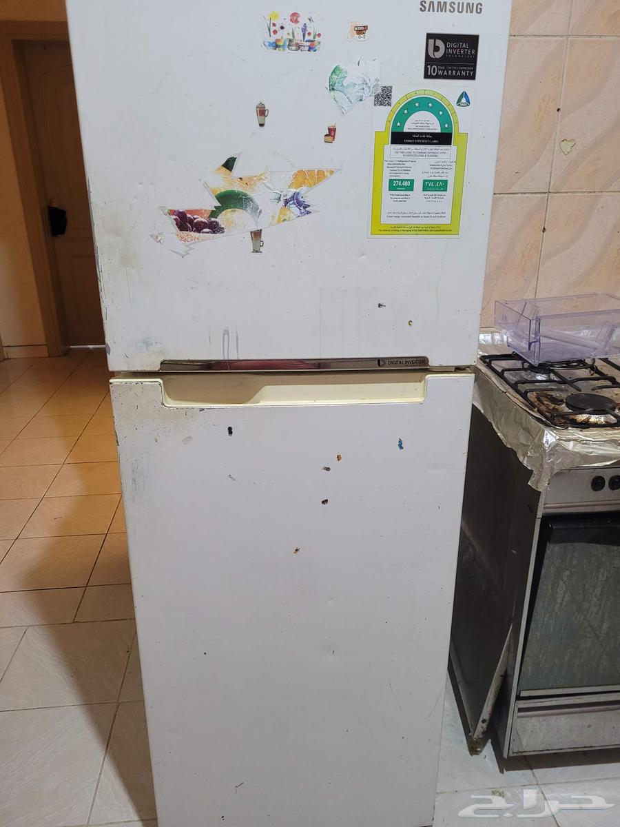 تلاجة سامسونج 9قدم بحالة جيدة تبريد جيد للبيع المستعجل64589055062787112