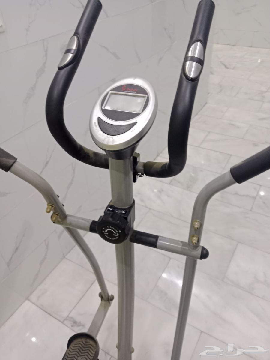 للبيع دراجه رياضيه مستخدمه ونظيفه64590898623874110