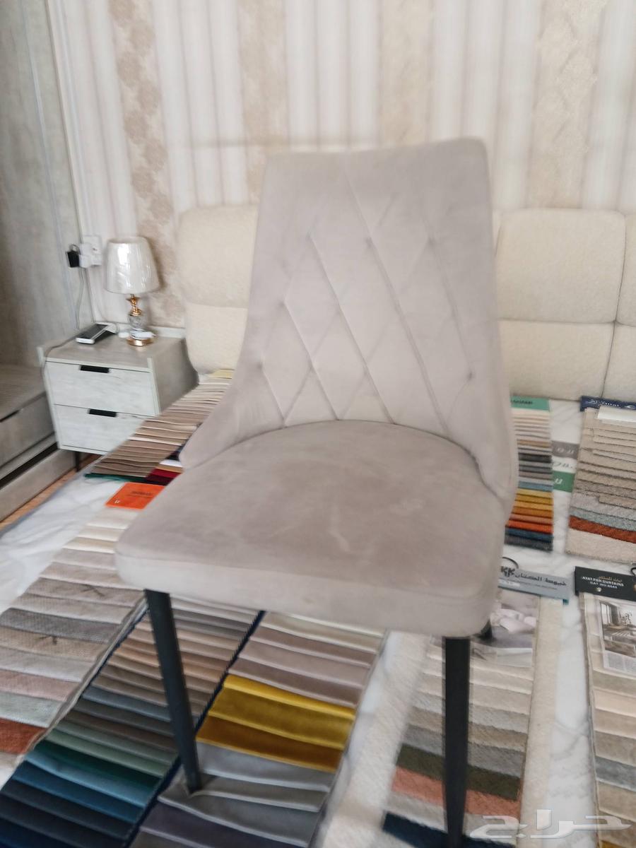 للبيع عدد 2 كرسي جلوس مخمل مستعمل بحاله جيده السعر 75ريال64590728716290111