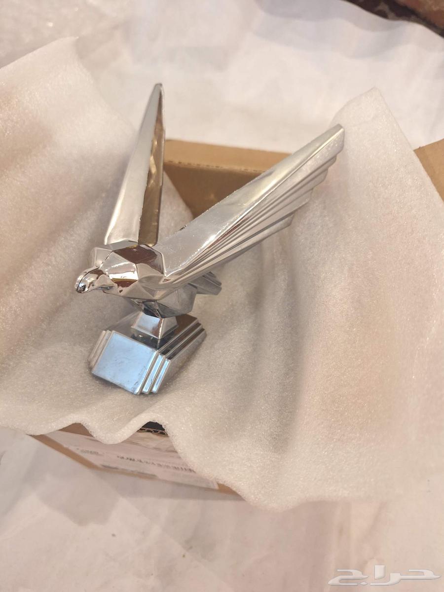 تمثال صقر للهافات ولفوردات الستينات والسبعينات64595709387139112