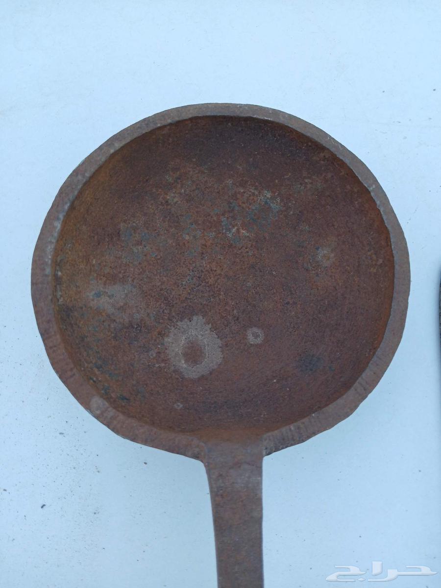 محماس وملقاط قديم64594639335682111