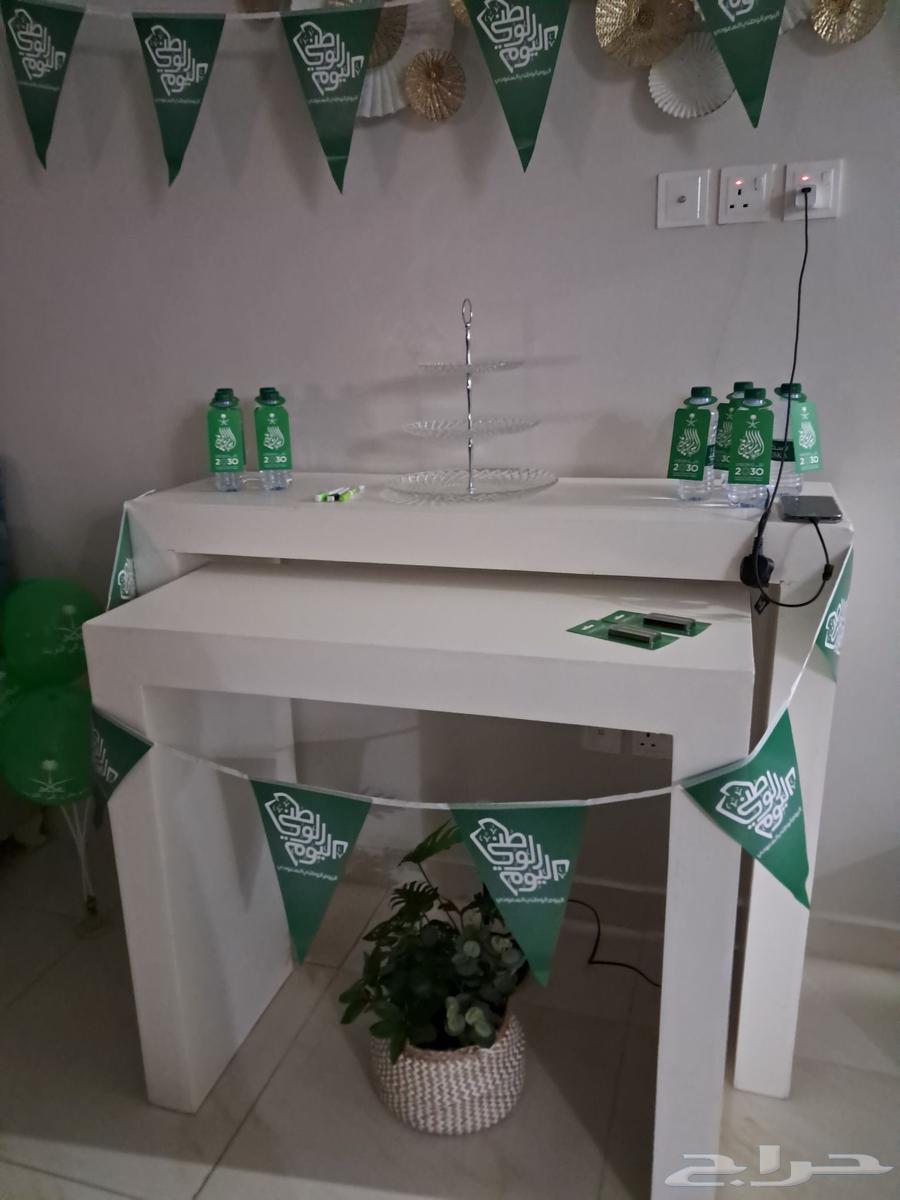 Display tables suitable for Christmas and graduation parties64591731688835111