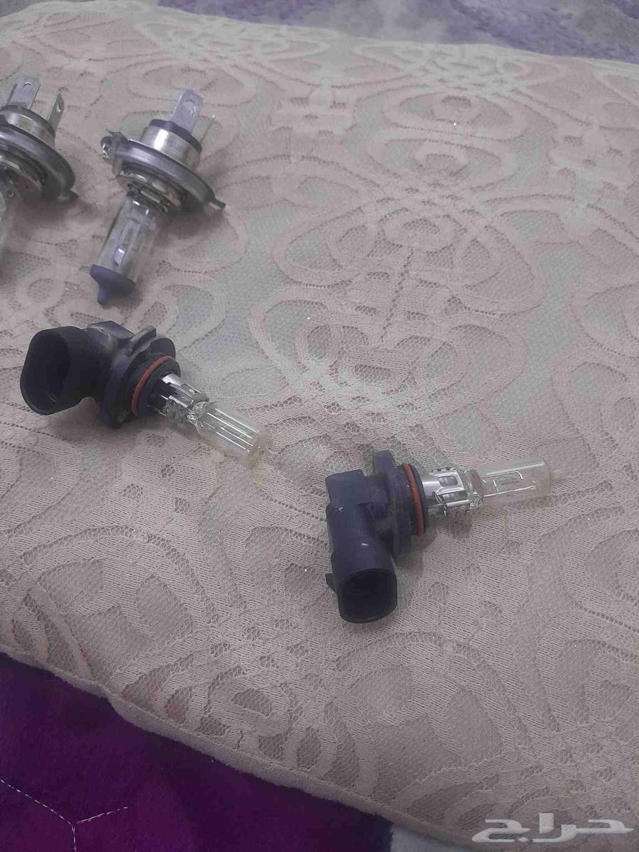 انوار لد رقمها 9005 تركب للكوامري وشمعات كامري وكاله64589352134530113