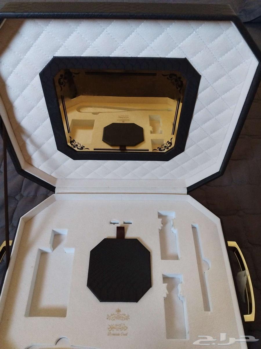 طقم من درعه العود فاضي 7064592130009218112