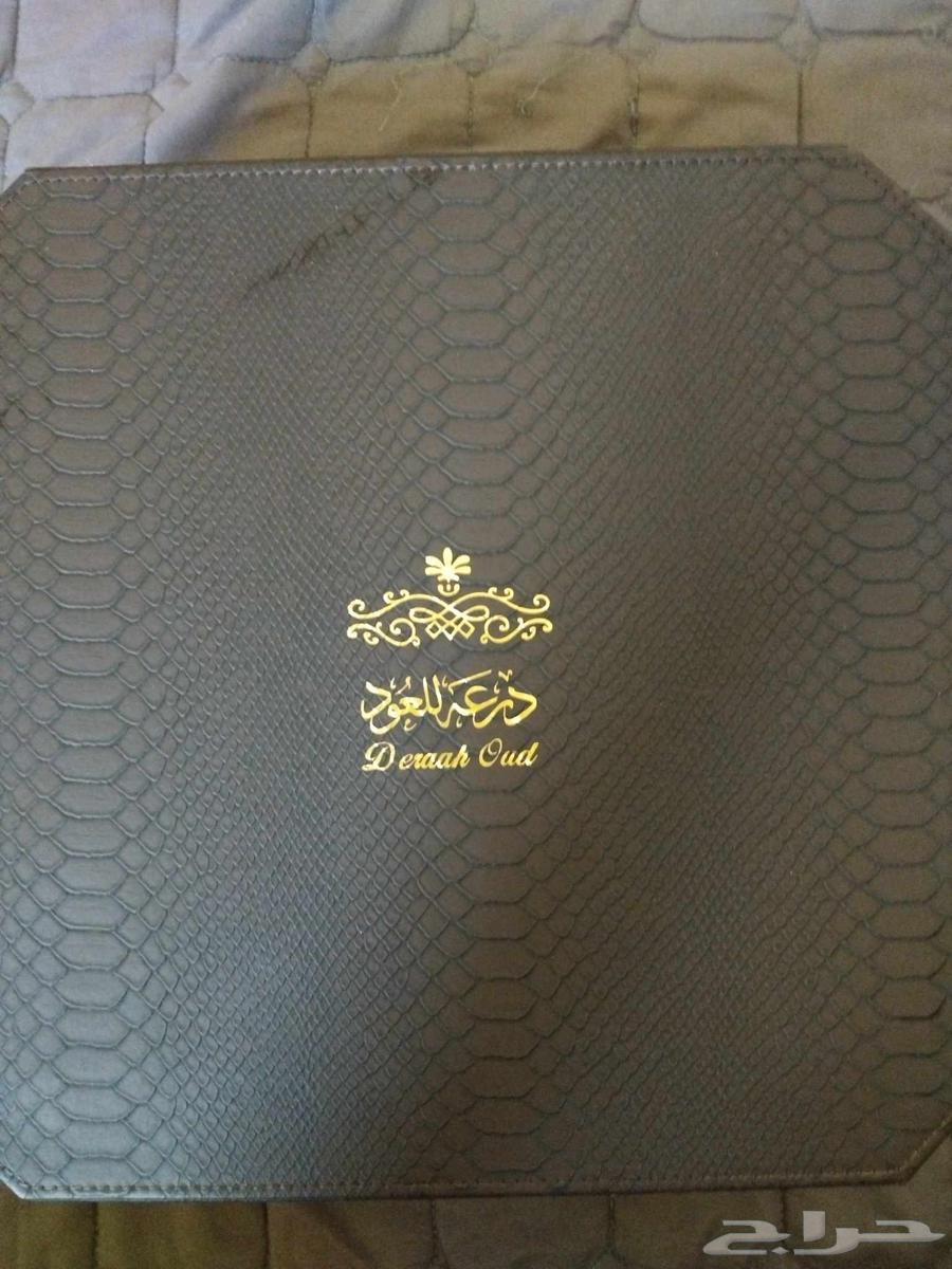 طقم من درعه العود فاضي 7064592130009218110