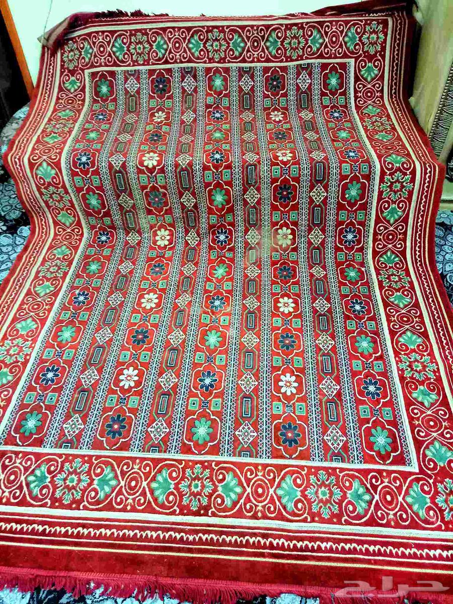 3 سجاده و2 سجاده تنزه وعدد كبير من مساند الظهر بسعر خاص64594850121089111